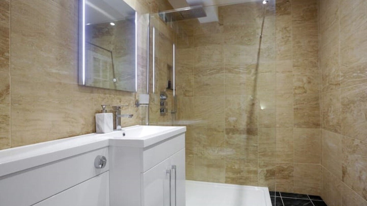 Photo of Bathroom in Seafront