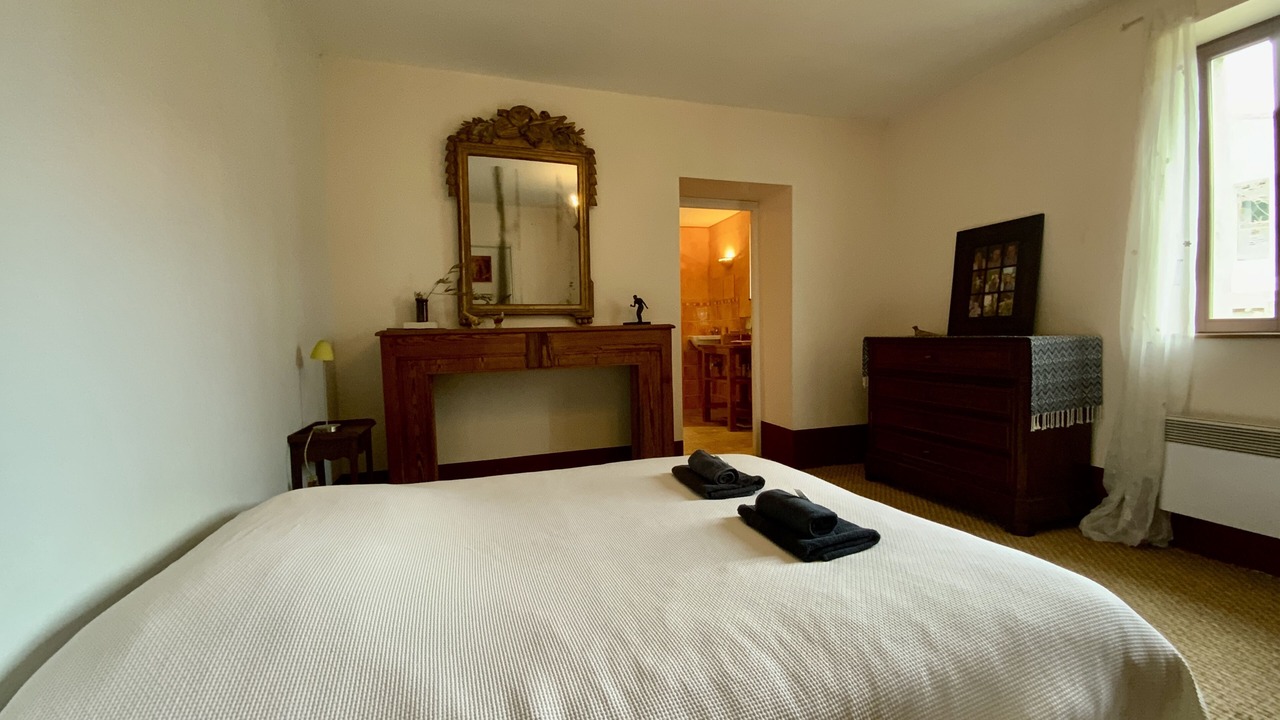 Photo of Bedroom in Castries