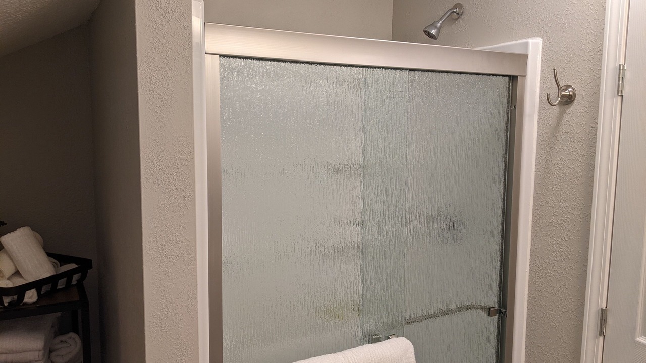 Photo of Bathroom in Wea