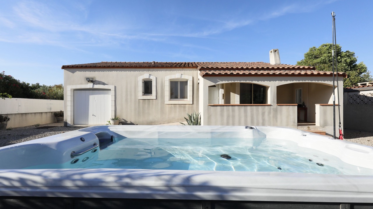 Photo of Patio Balcony in Lezignan-Corbieres