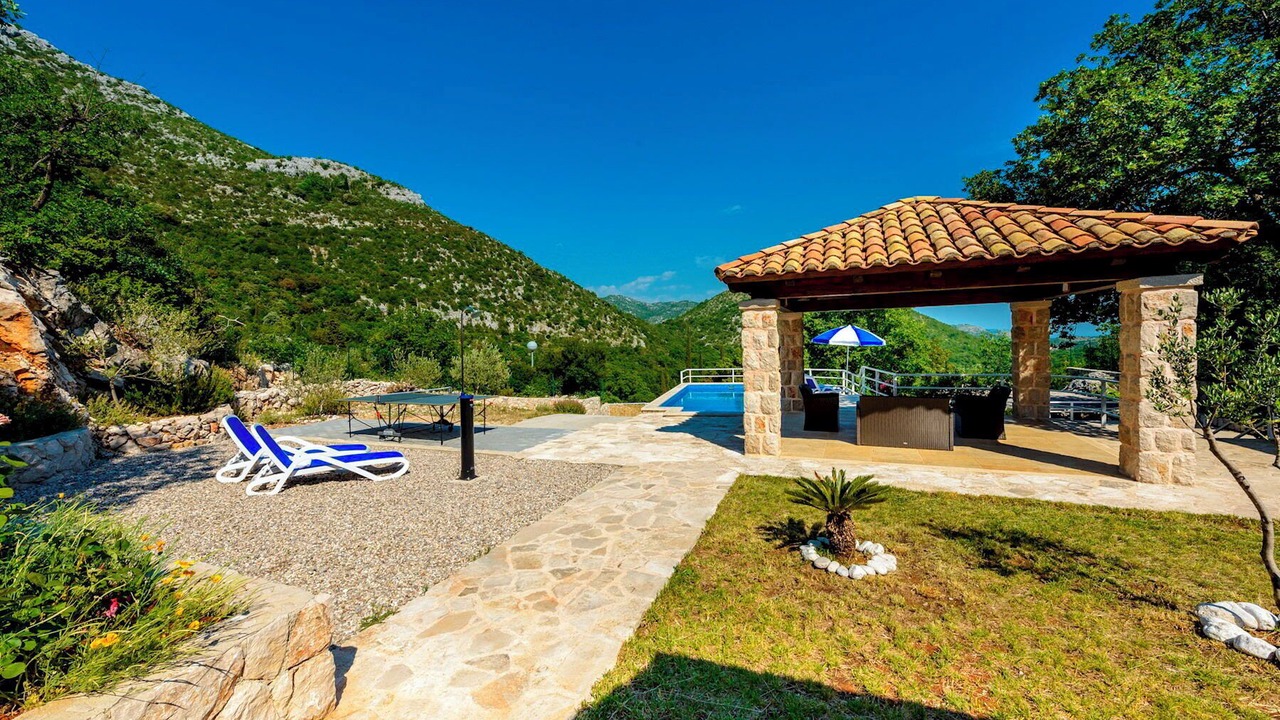 Photo of Outdoor in Mrcevo