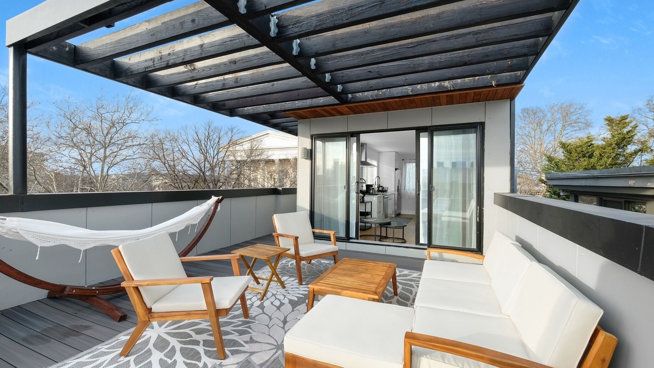 Photo of Patio Balcony in North Philadelphia West