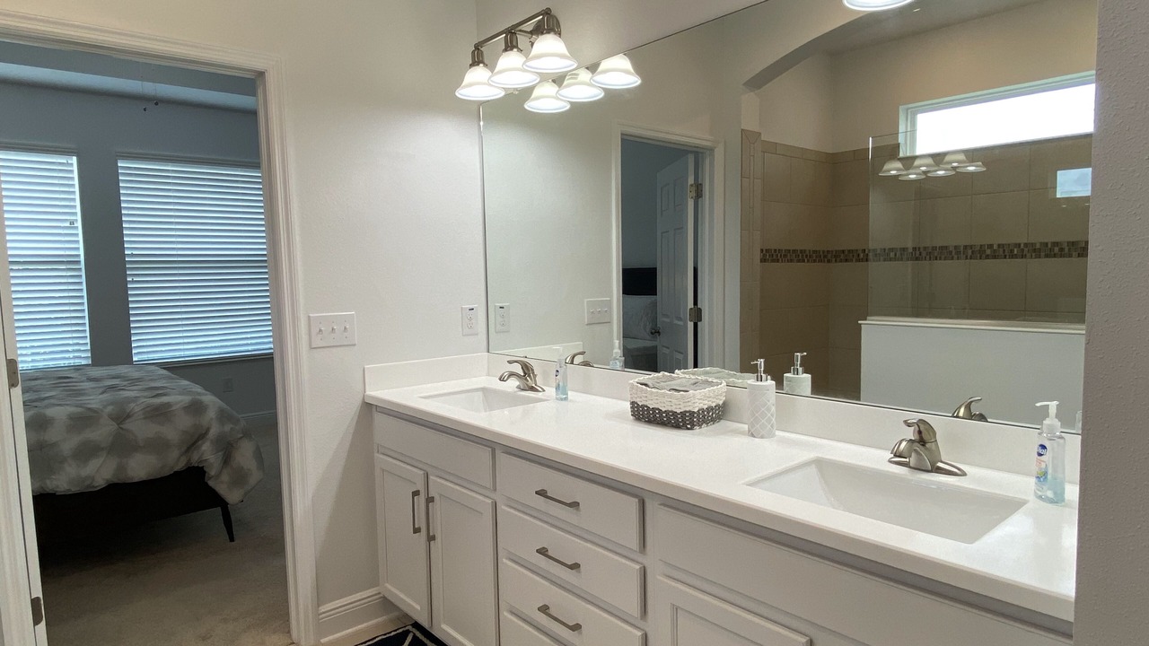 Photo of Bathroom in Ruskin