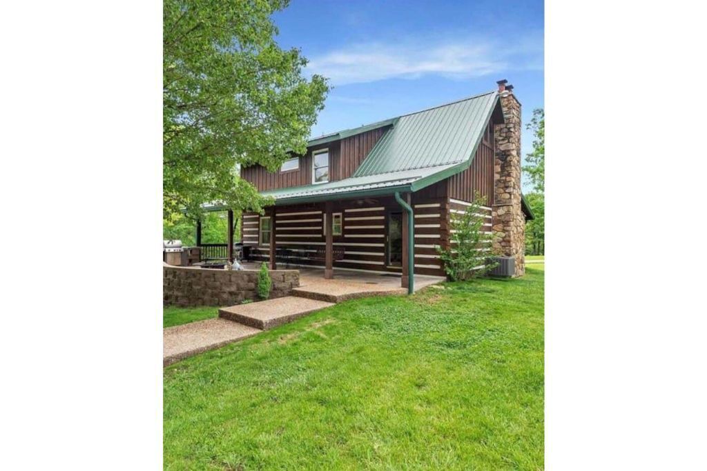 Photo of Outdoor in Owensville