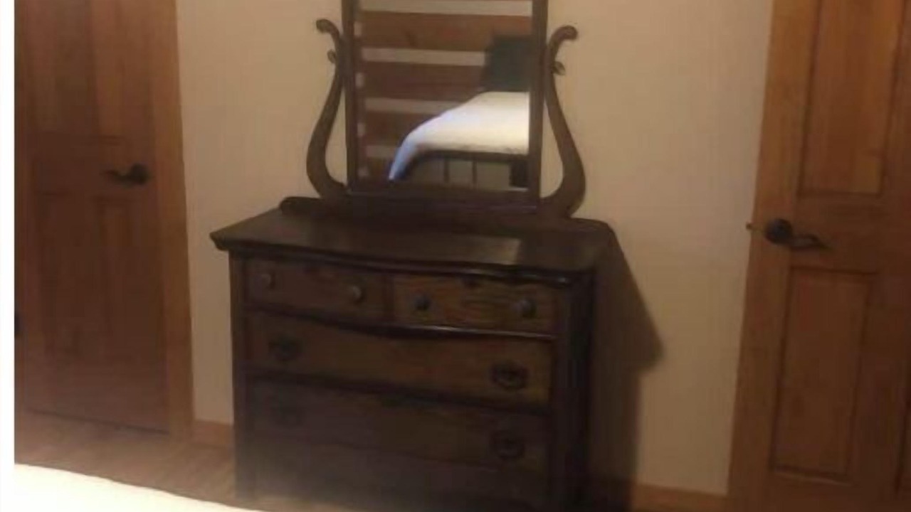 Photo of Bedroom in Owensville