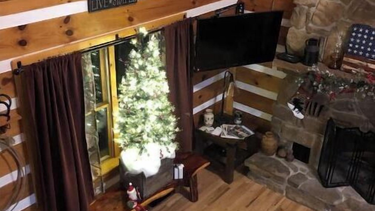 Photo of Livingroom in Owensville