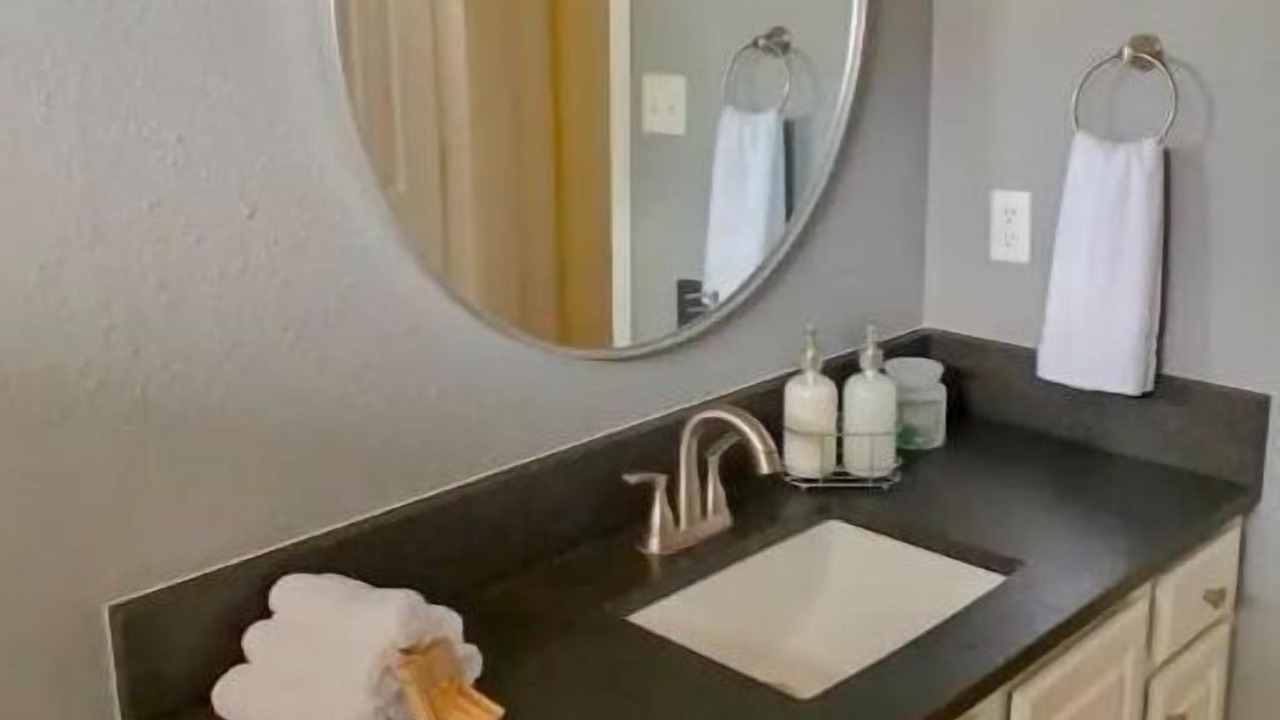 Photo of Bathroom in South Arlington
