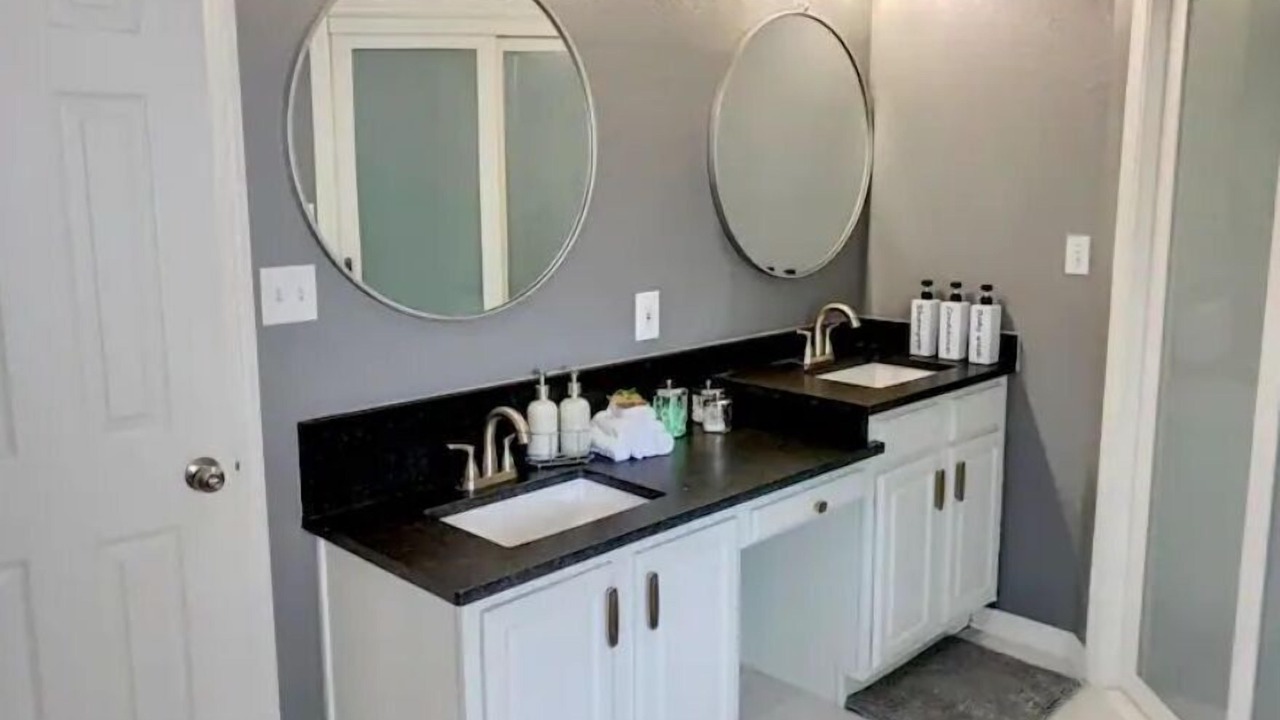 Photo of Bathroom in South Arlington