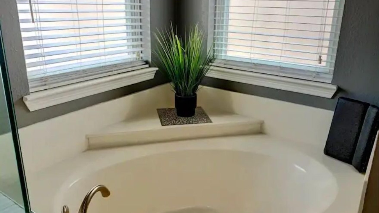 Photo of Bathroom in South Arlington