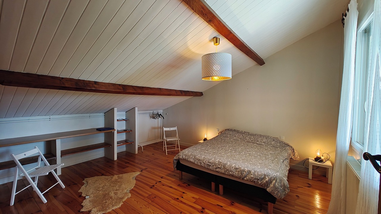 Photo of Bedroom in Maleville