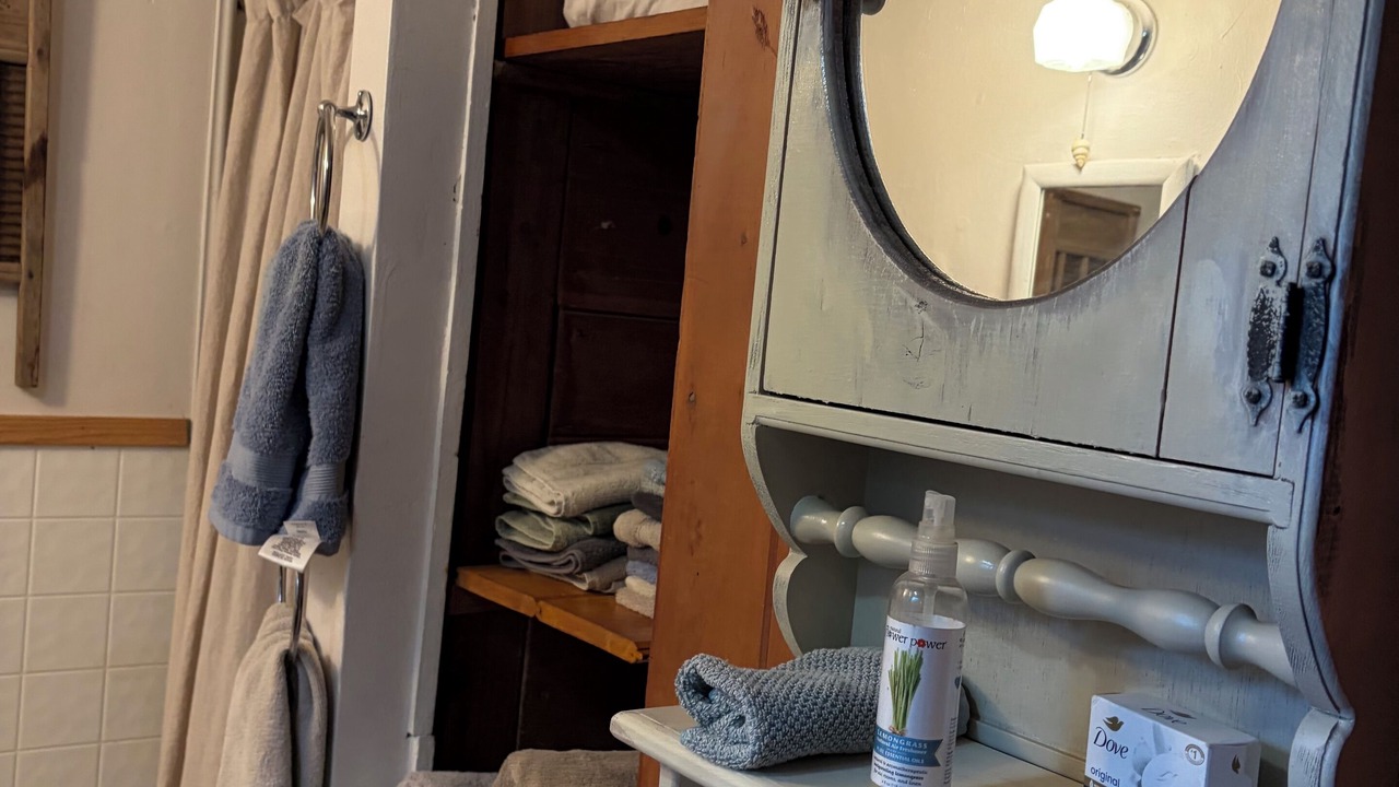 Photo of Bathroom in Pine Cove