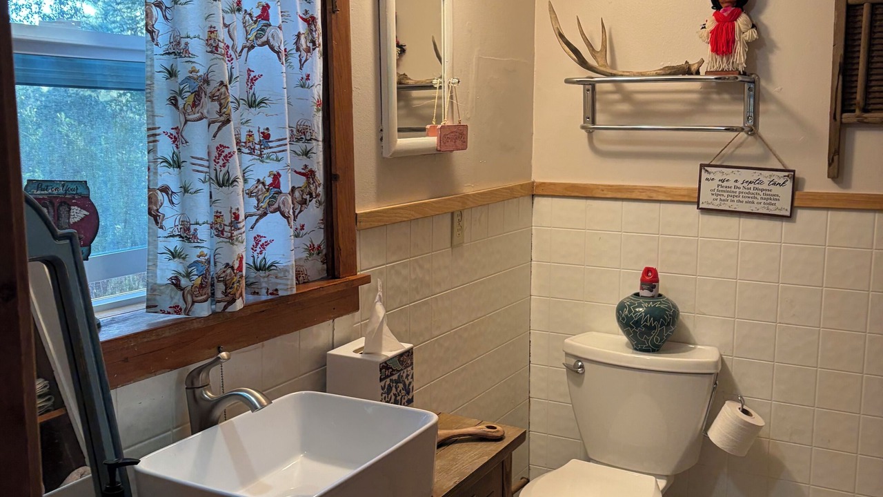 Photo of Bathroom in Pine Cove