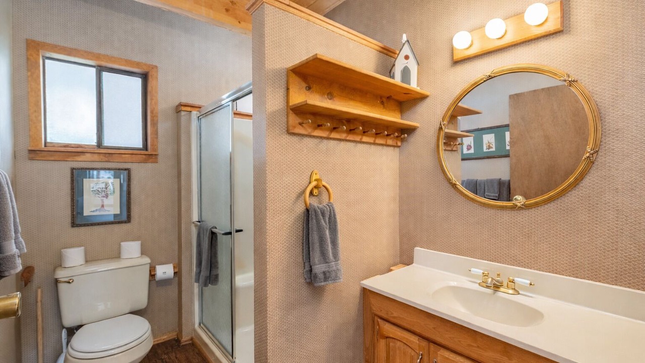 Photo of Bathroom in Leavenworth