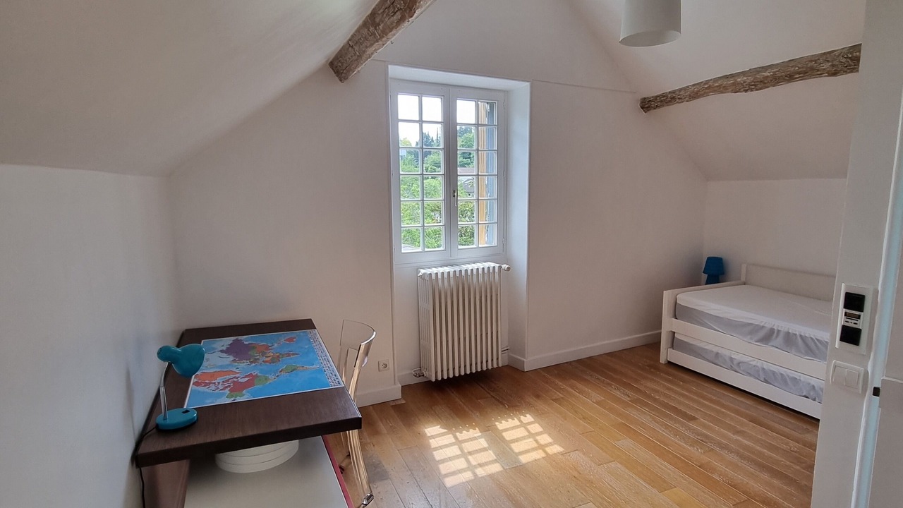 Photo of Bedroom in Carrieres-sur-Seine