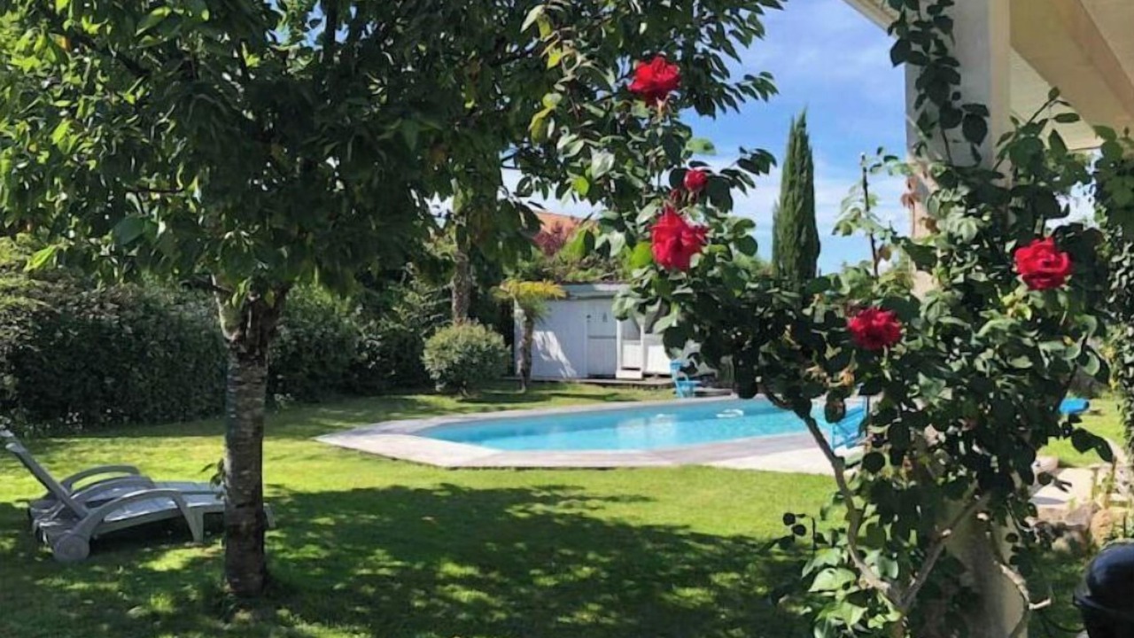 Photo of Outdoor in Saint-Medard-en-Jalles