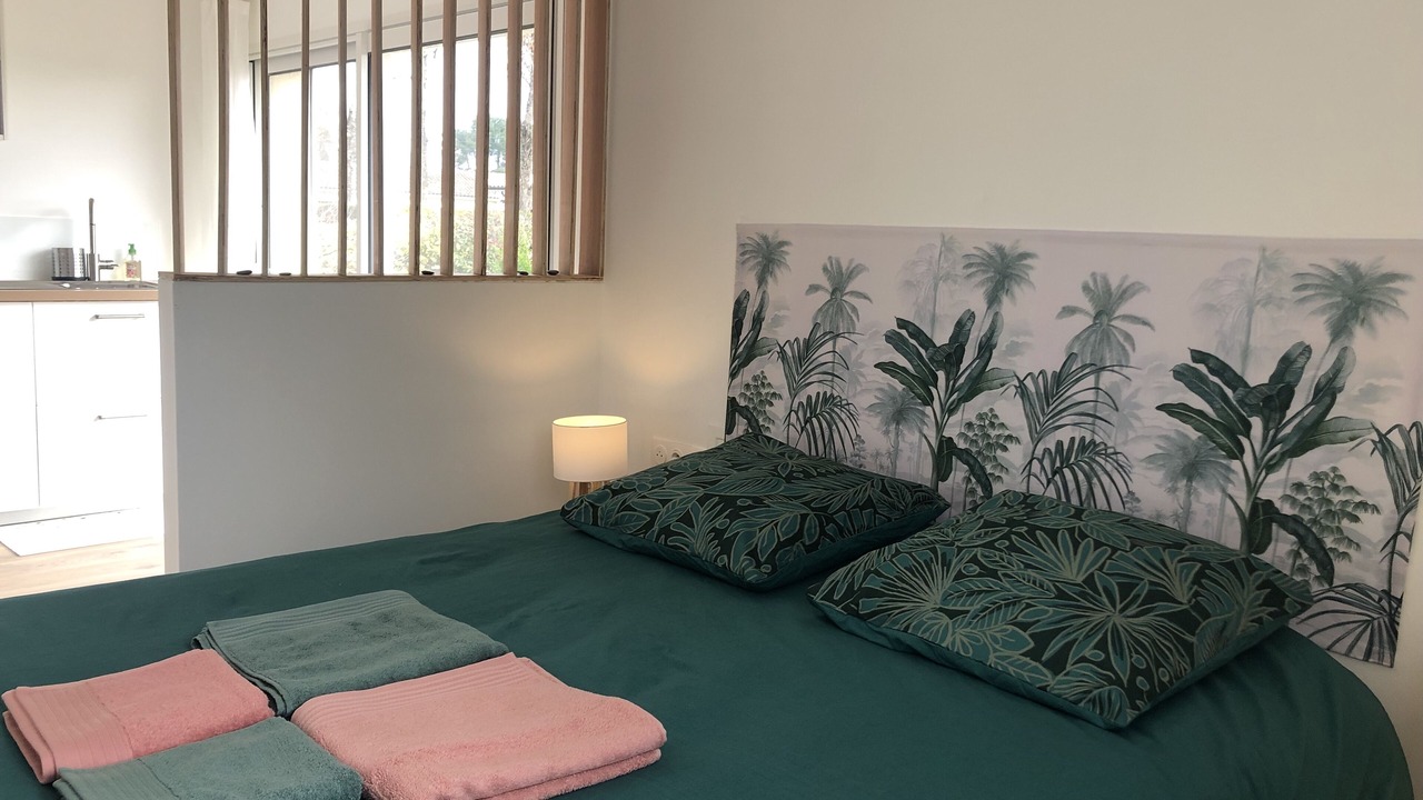 Photo of Bedroom in Saint-Medard-en-Jalles