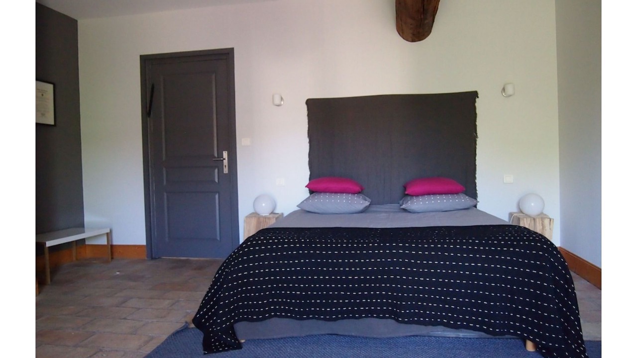 Photo of Bedroom in Vic-la-Gardiole