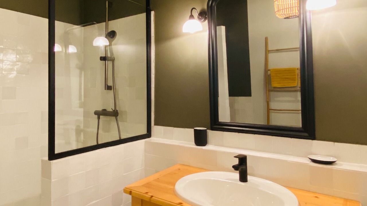 Photo of Bathroom in Vic-la-Gardiole