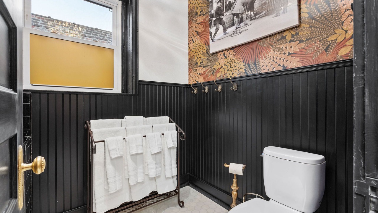 Photo of Bathroom in Hanover Place