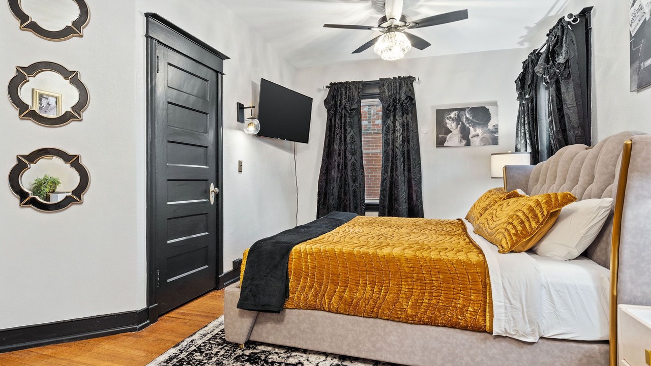 Photo of Bedroom in Hanover Place