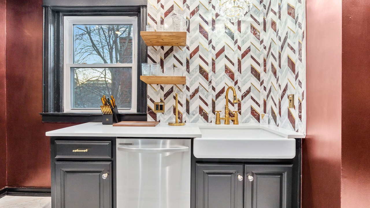 Photo of Bathroom in Hanover Place