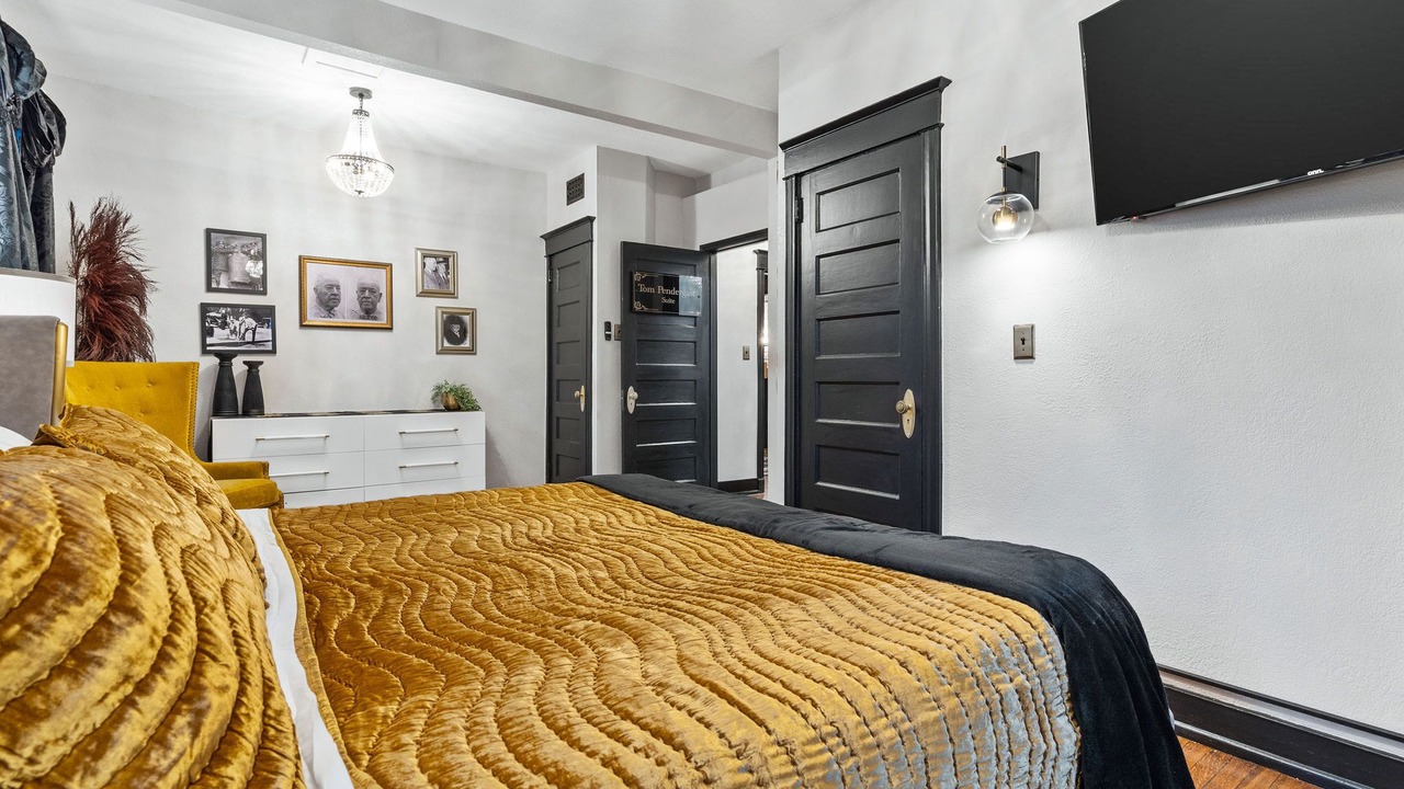 Photo of Bedroom in Hanover Place