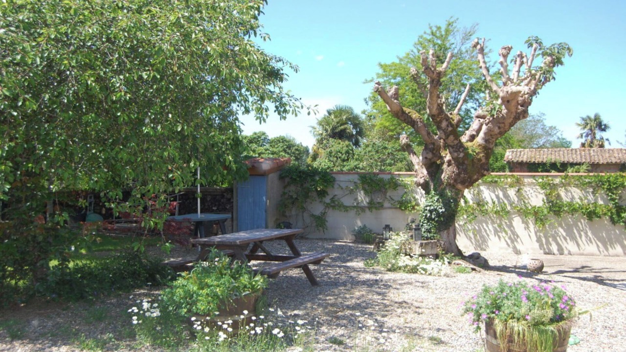 Photo of Outdoor in Saint-Nicolas-de-la-Grave