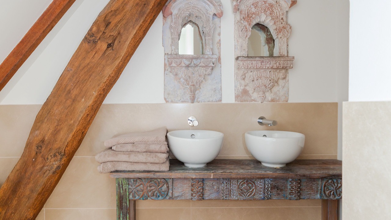 Photo of Bathroom in Vouilly