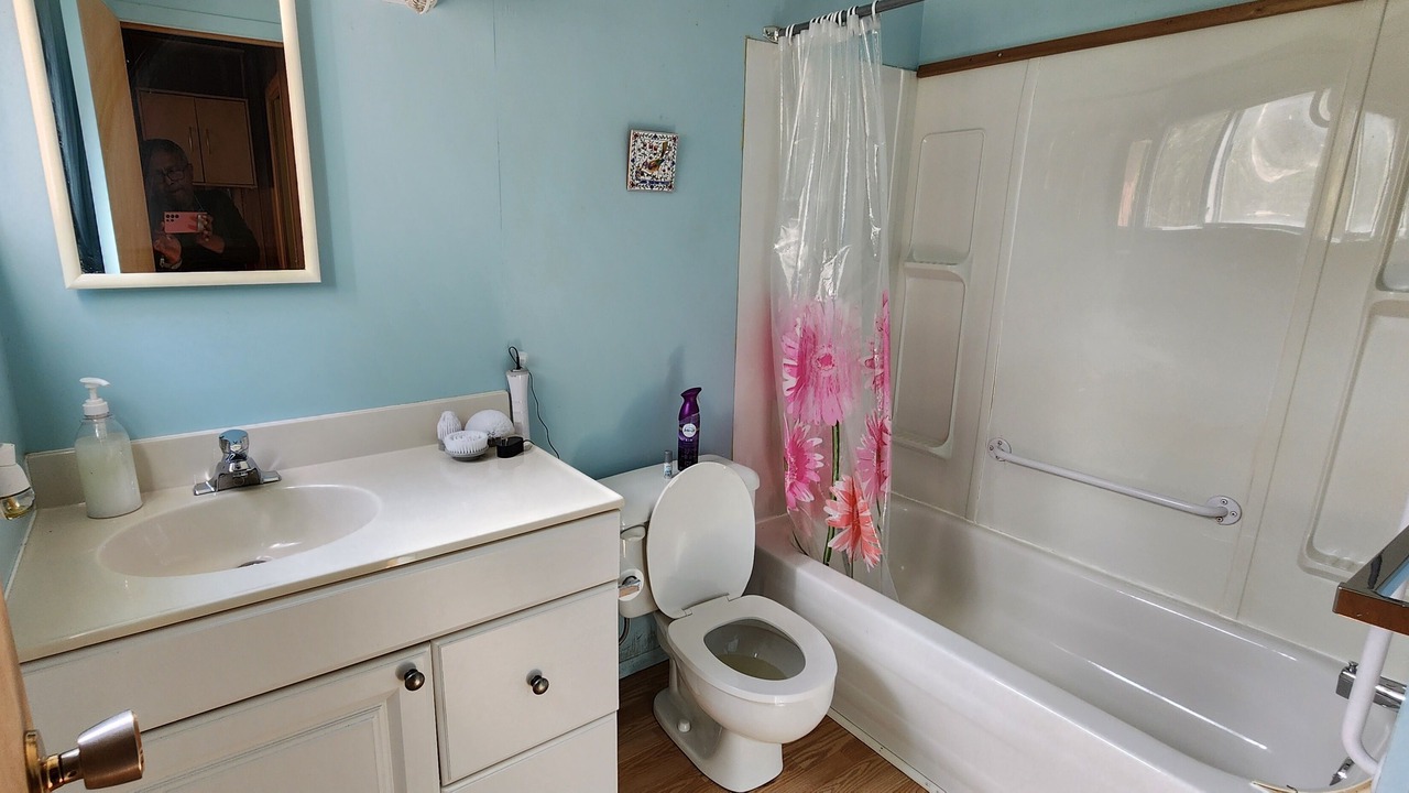 Photo of Bathroom in Bracebridge