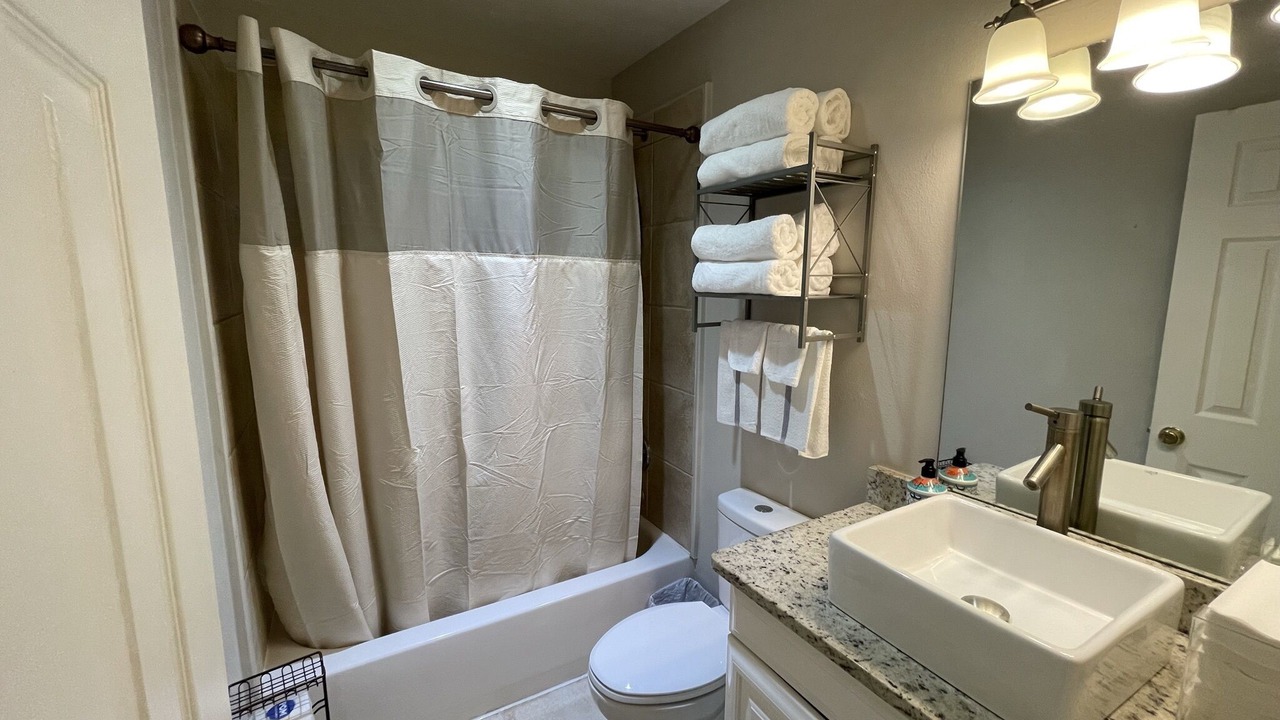 Photo of Bathroom in Uptown