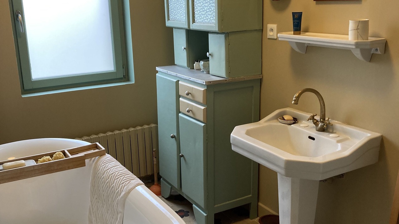 Photo of Bathroom in Neuvy-Deux-Clochers