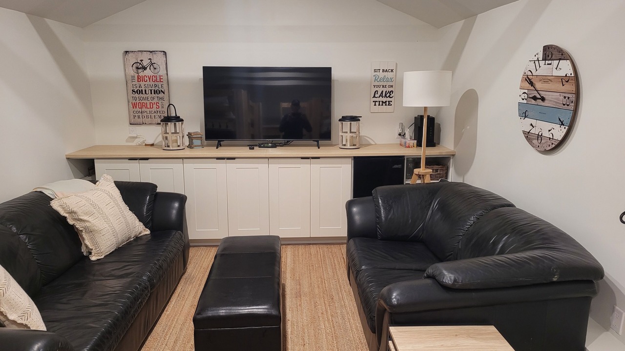 Photo of Livingroom in Wasaga Beach