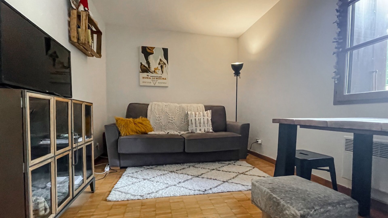 Photo of Livingroom in Enveitg