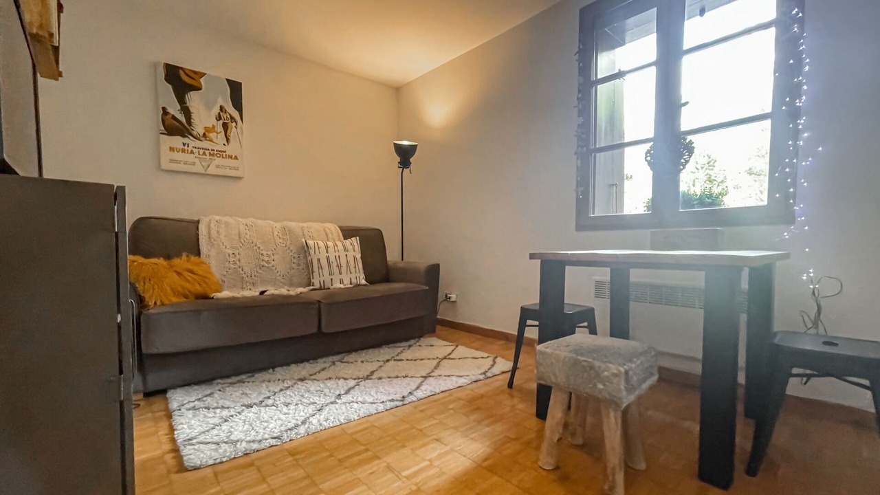 Photo of Livingroom in Enveitg