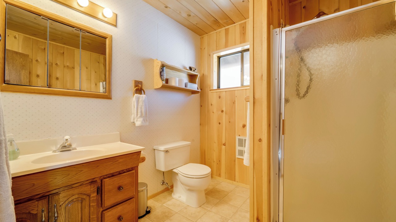 Photo of Bathroom in Pla-Vada Woodlands