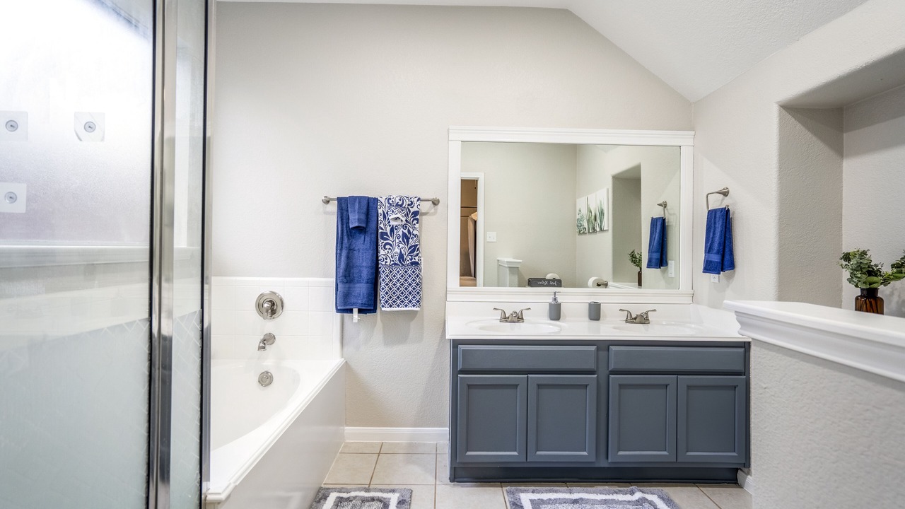 Photo of Bathroom in Spring