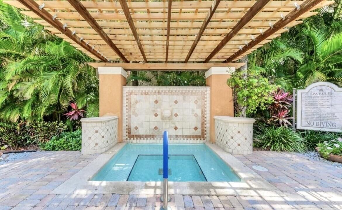 Photo of Outdoor in Downtown West Palm Beach