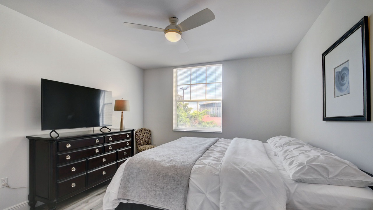 Photo of Bedroom in Downtown West Palm Beach