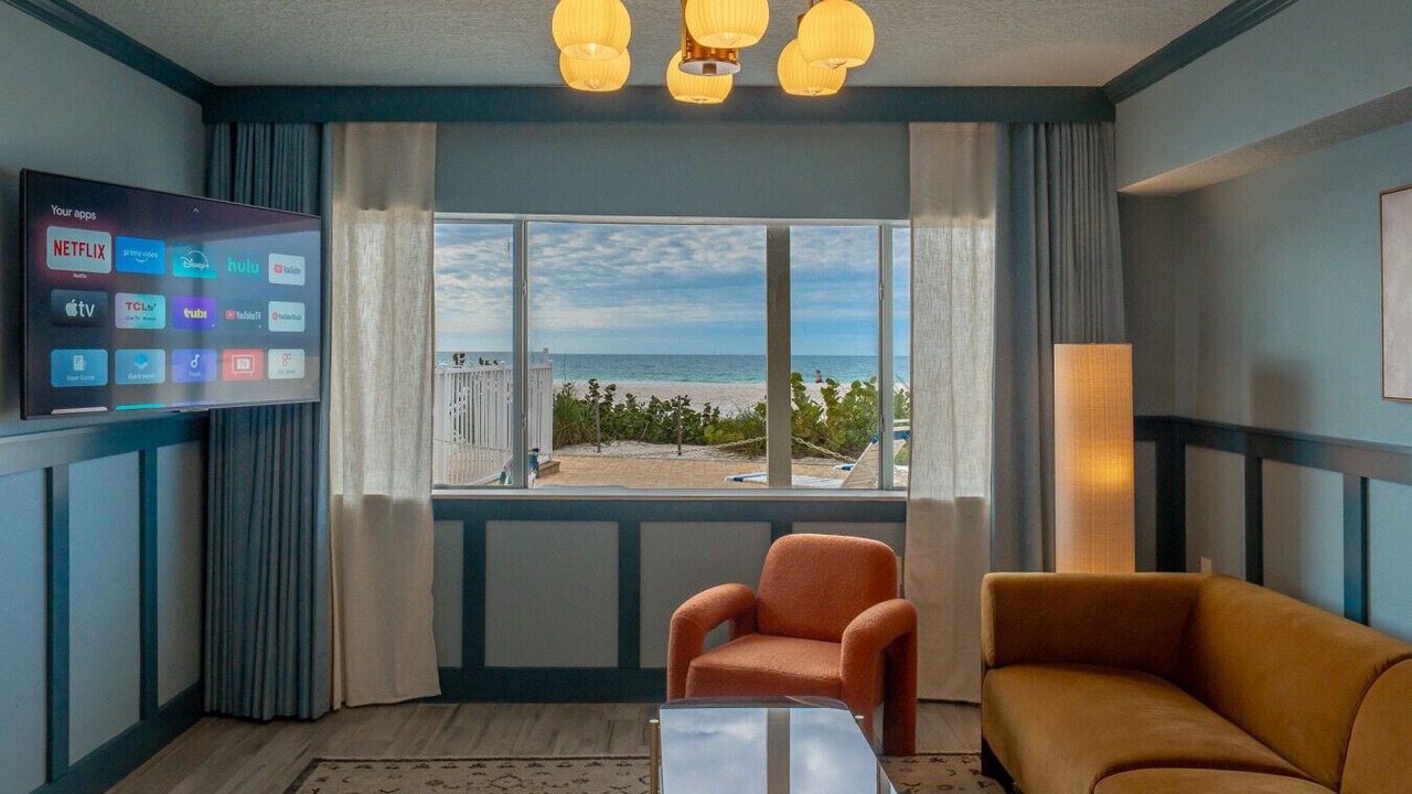Photo of Livingroom in Belleair Beach