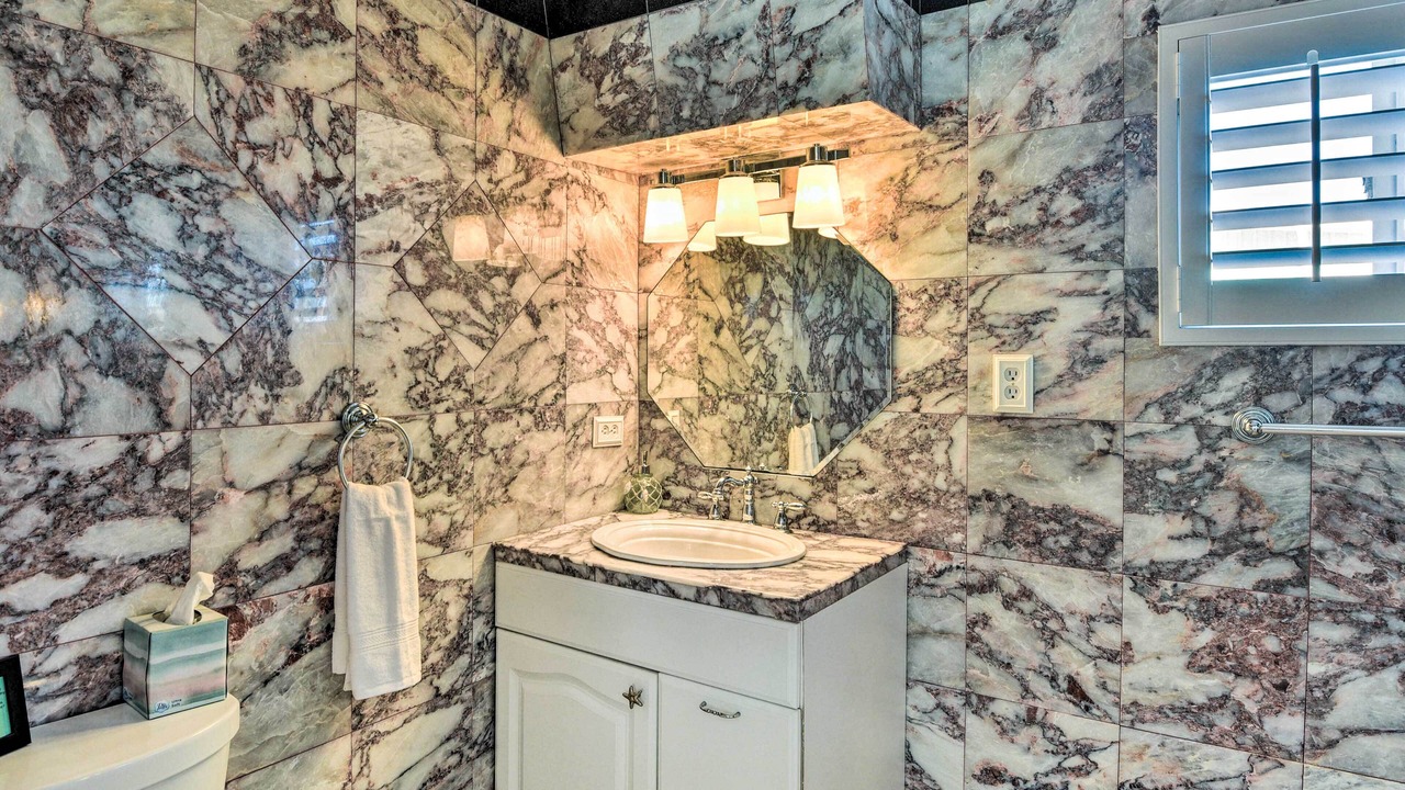 Photo of Bathroom in Painters Hill