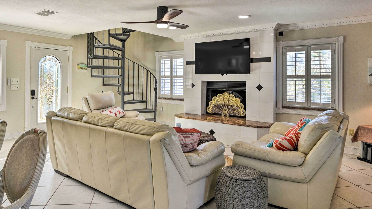 Photo of Livingroom in Painters Hill