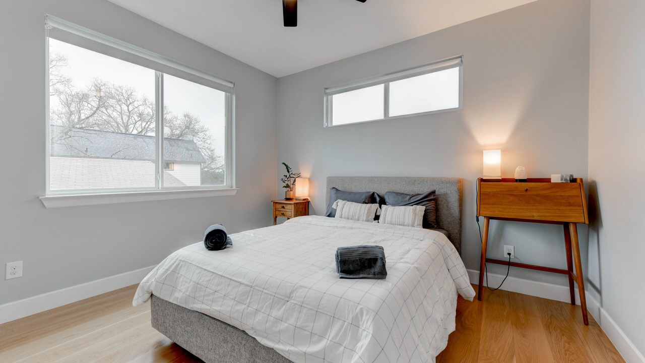 Photo of Bedroom in MLK