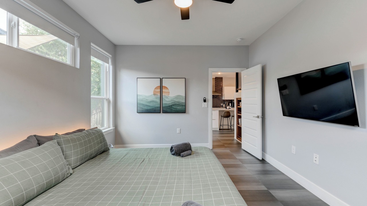 Photo of Bedroom in MLK