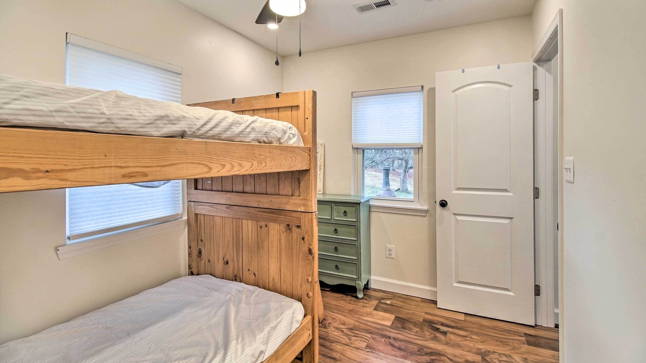 Photo of Bedroom in Front Royal
