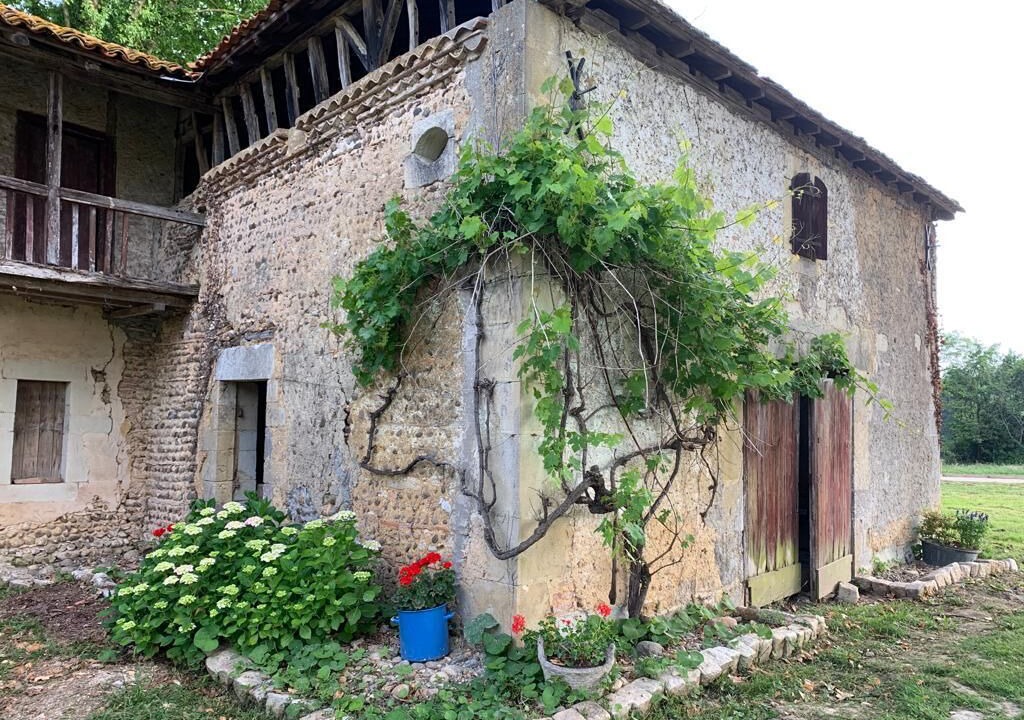 Photo of Outdoor in Samadet