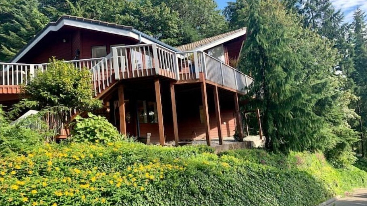 Photo of Outdoor in East Bay Drive