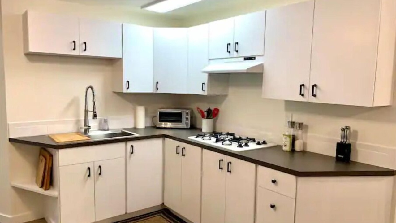 Photo of Kitchen in East Bay Drive