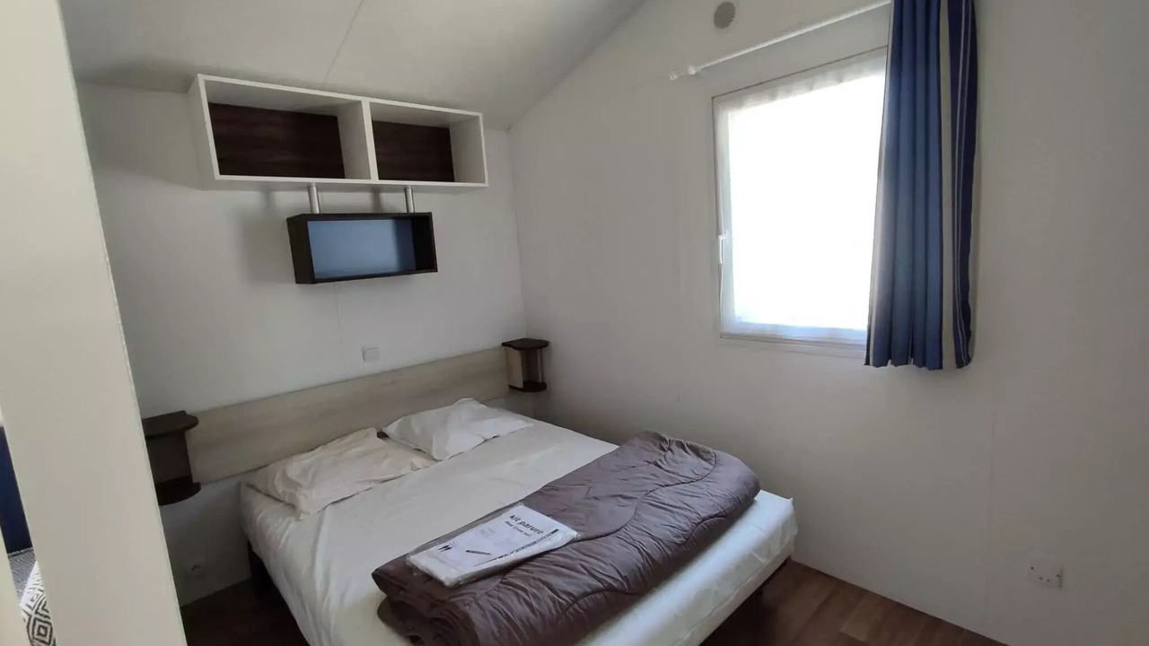 Photo of Bedroom in Leval