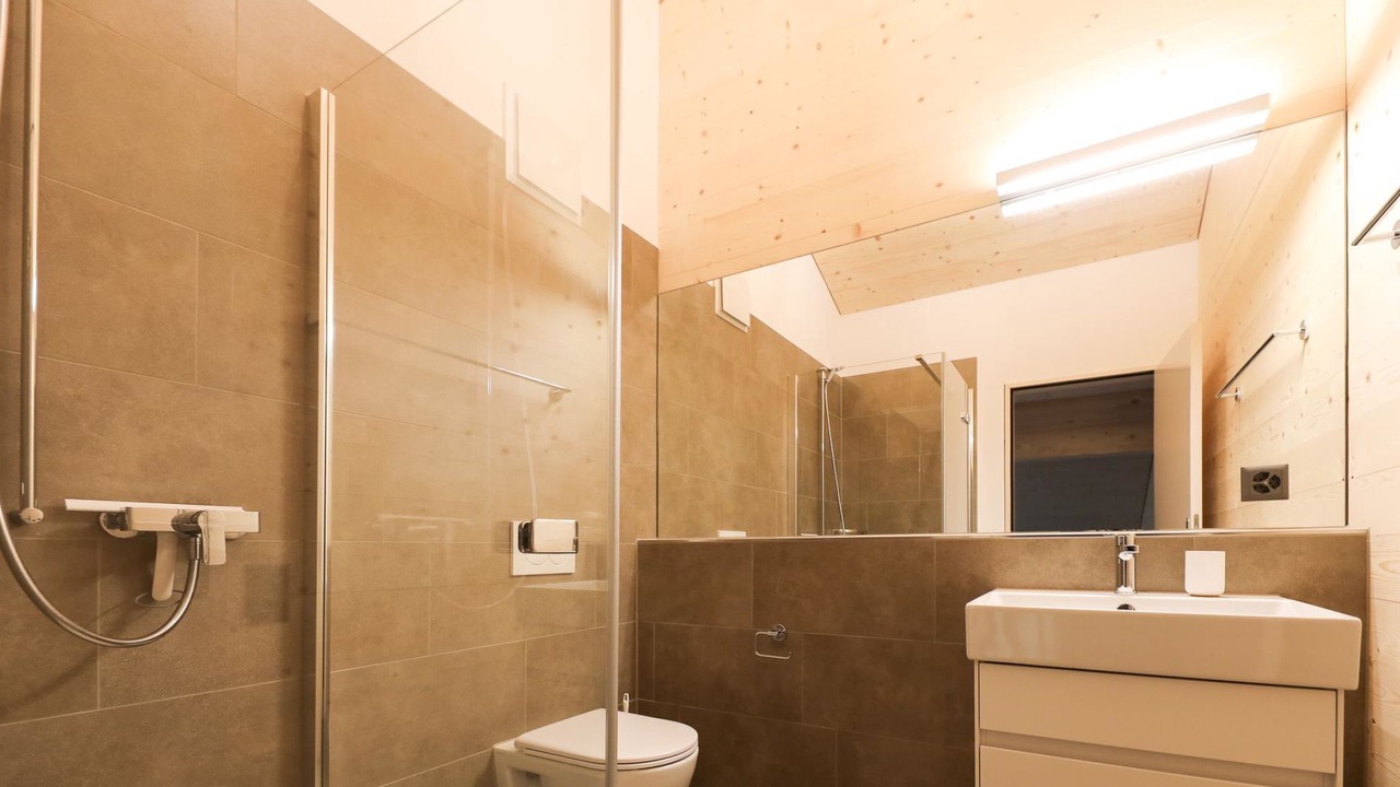 Photo of Bathroom in Zweisimmen