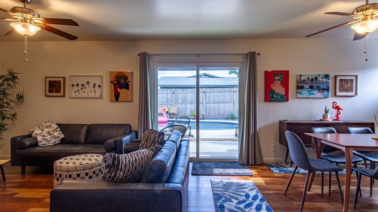 Photo of Livingroom in North San Antonio - SAT